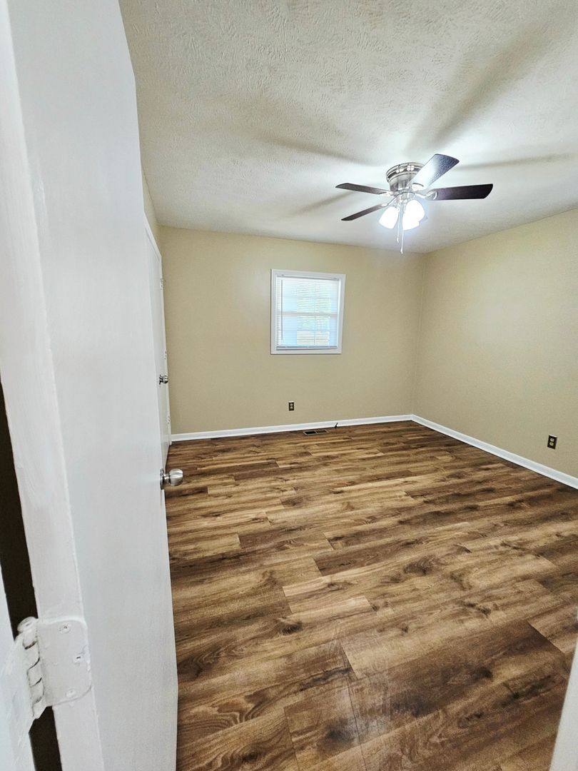 House for rent at 7526 Bridgeman Dr, Fayetteville, NC 28303