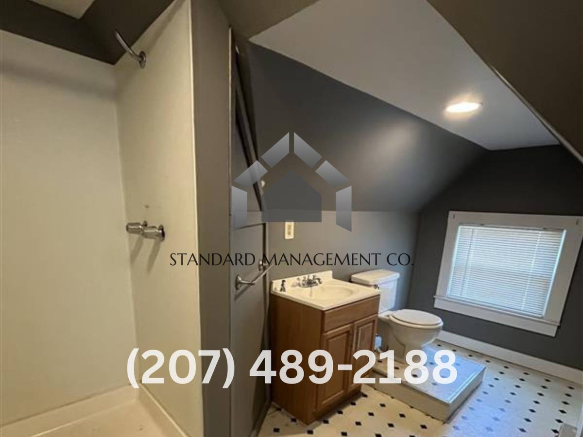 Apartment for rent at 16 W St, Waterville, ME 04901