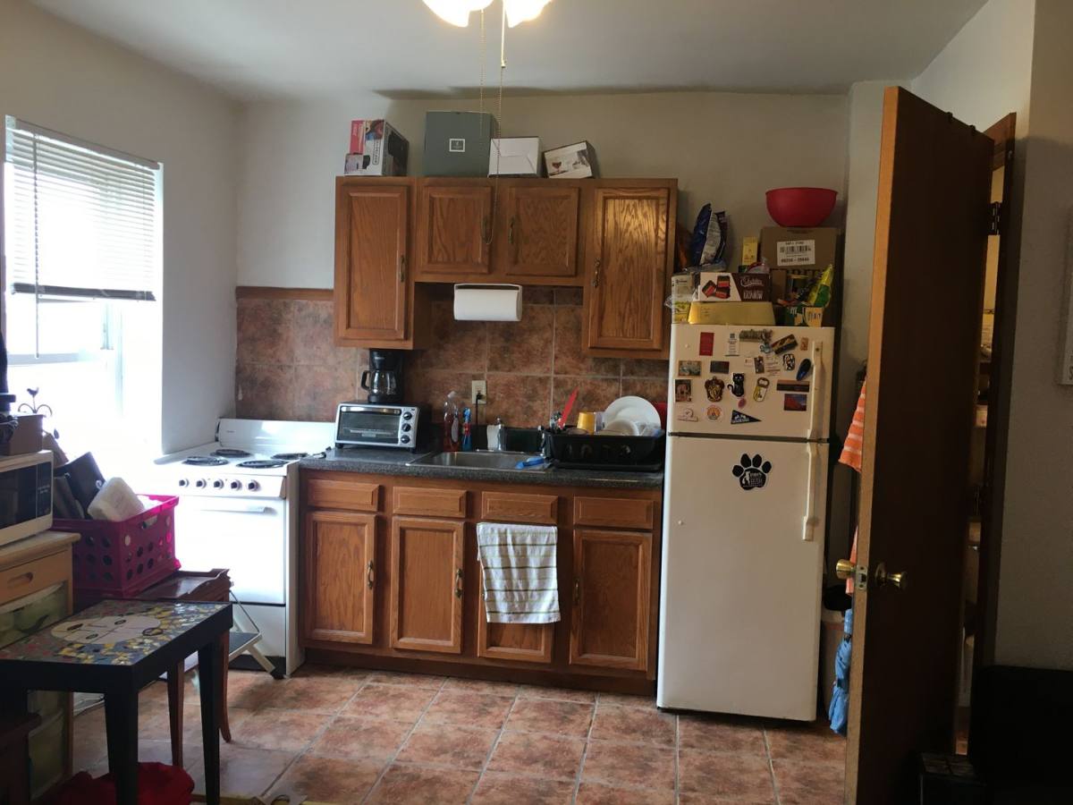 Apartment for rent at 1121 Mount Vernon St, Philadelphia, PA 19123