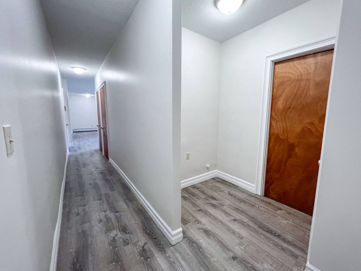 Apartment for rent at 10 Lincoln St, Hartford, CT 06106