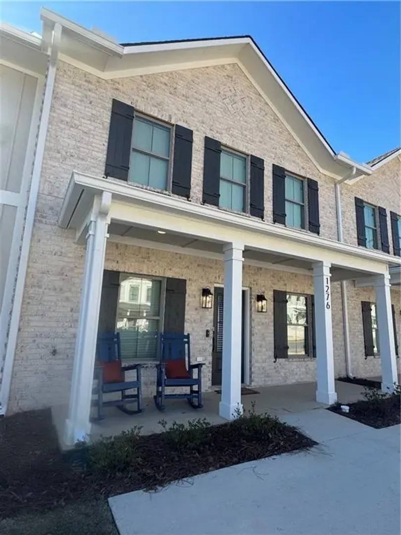 Townhouse for rent at 1276 Tigers Tail Trail, Auburn, AL 36832
