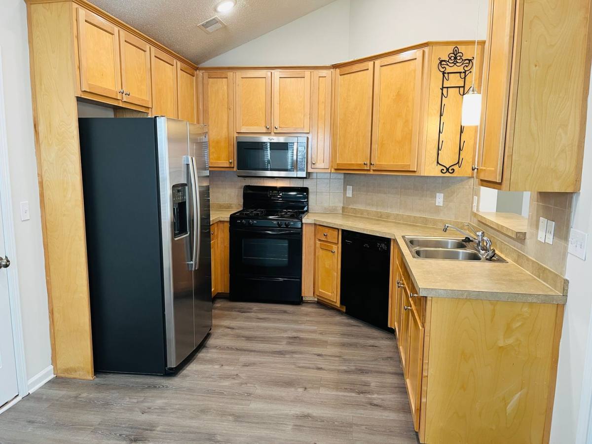 House for rent at 23 Belltree Circle, Newnan, GA 30265