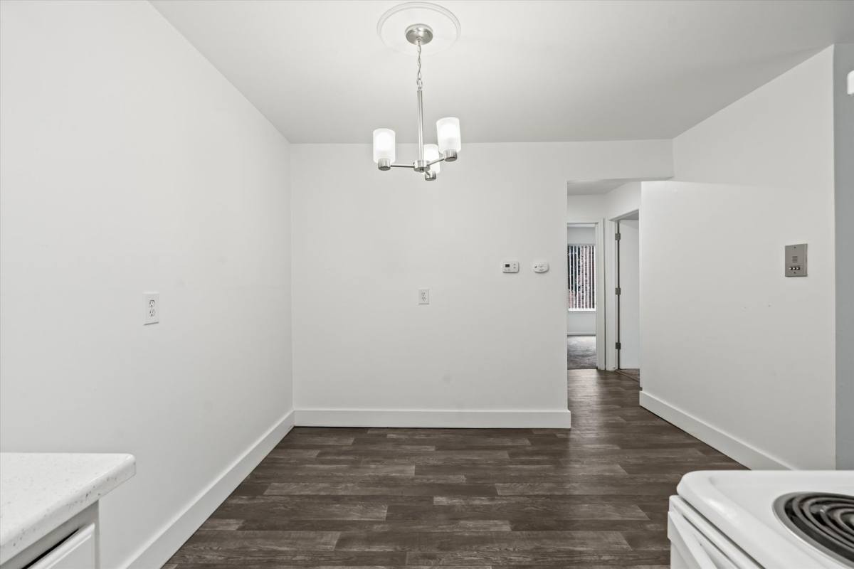Apartment for rent at 25400 Basin St, Southfield, MI 48033