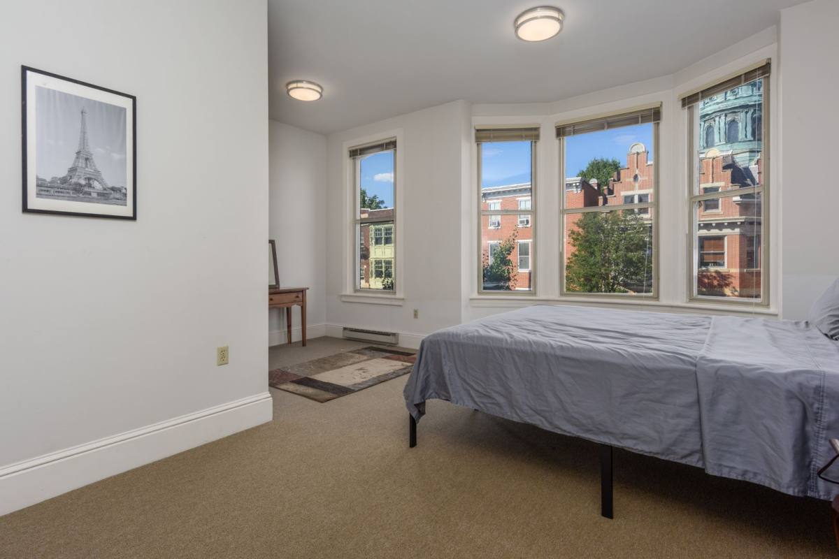 Apartment for rent at 132 State St, Harrisburg, PA 17101