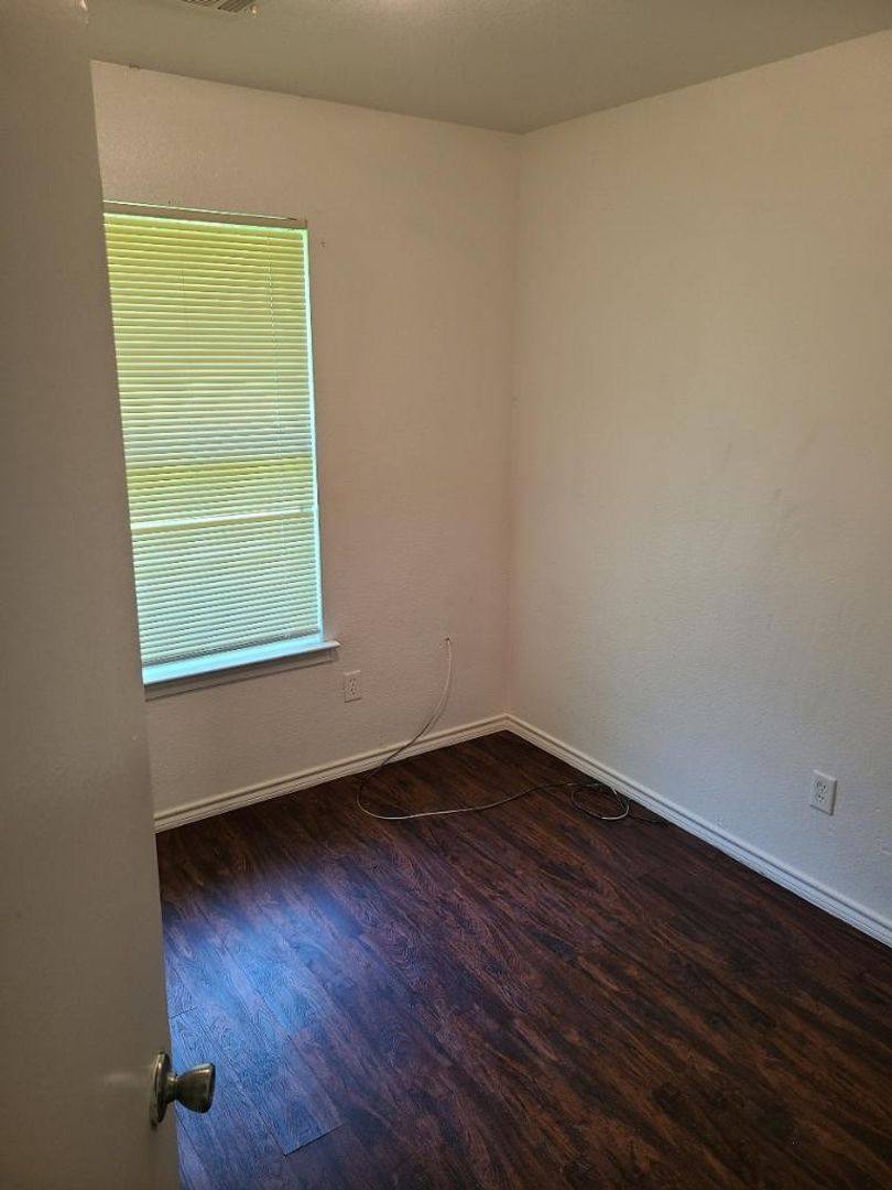 Apartment for rent at 3421 - 23 Bright St, Fort Worth, TX 76105