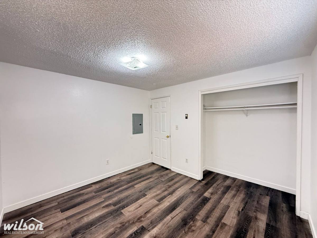 Apartment for rent at 1118-1120 Cherry Ave, Yakima, WA 98902