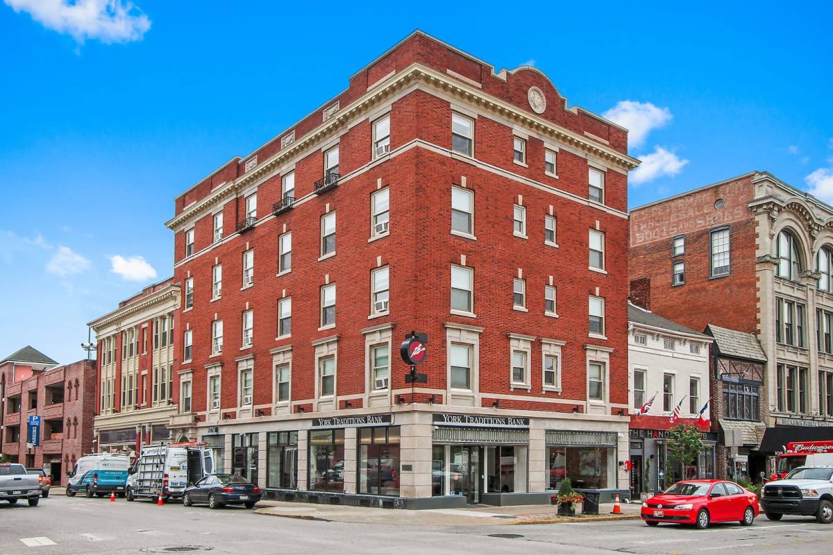 Apartment for rent at 7 W Philadelphia St #3F, York, PA 17401