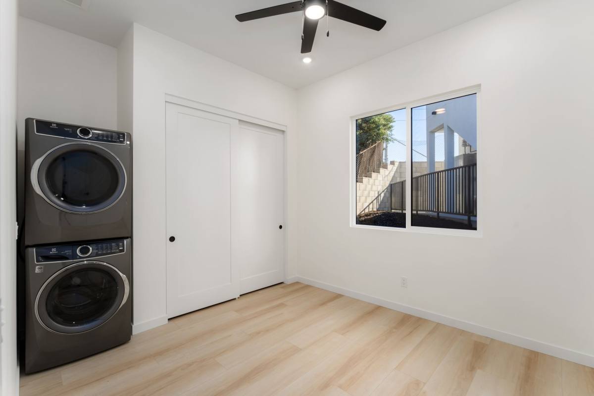 Apartment for rent at 4603 - 4611 Almayo Ave, San Diego, CA 92117
