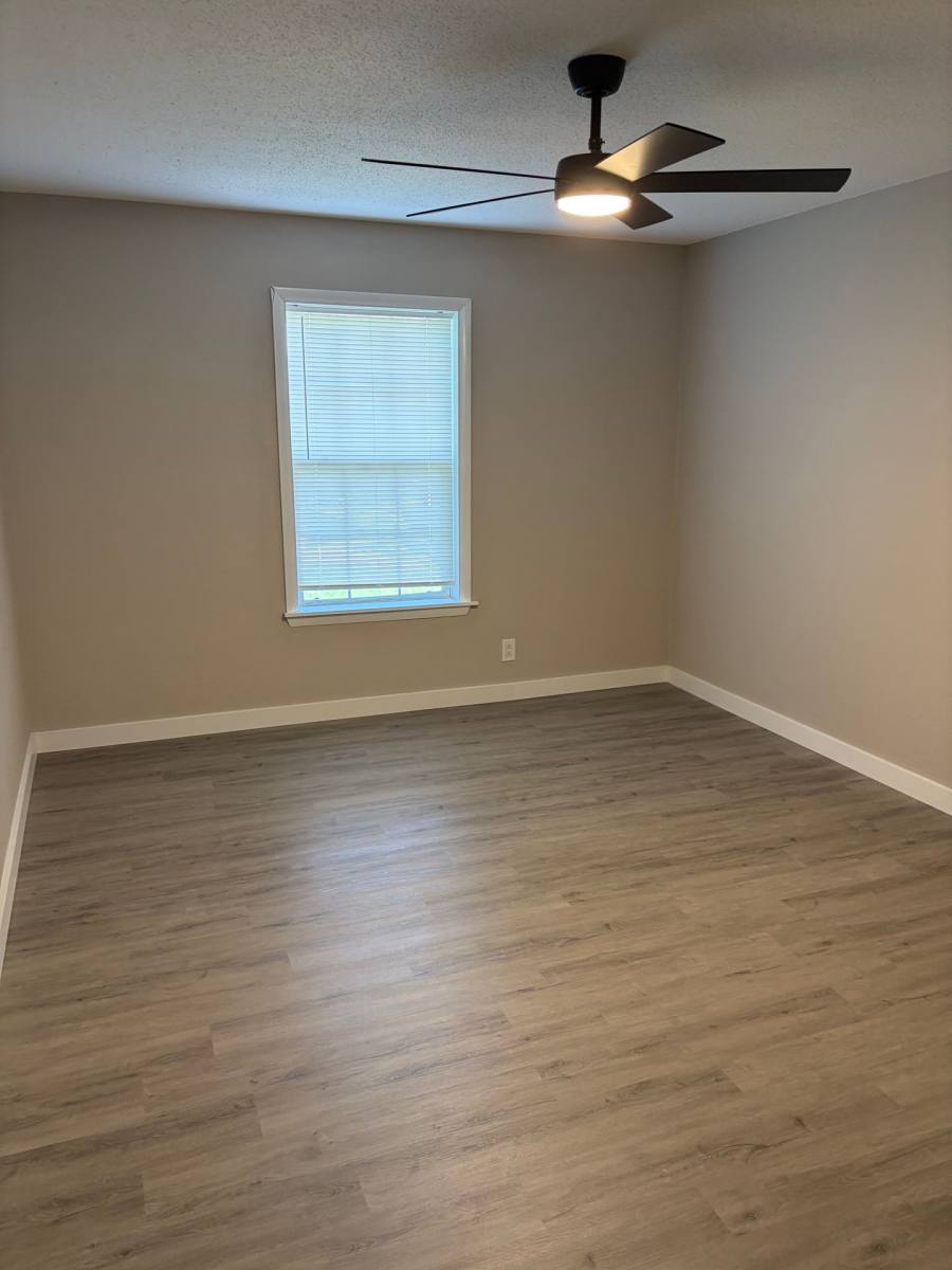 Apartment for rent at 2404-2406-2408 Whitegate Dr, Columbia, MO 65202