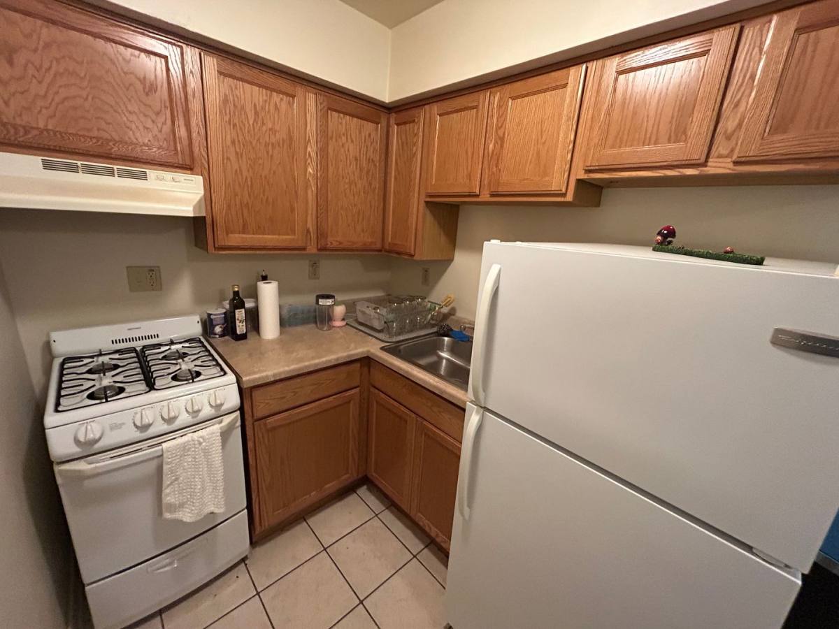 Apartment for rent at 1601 N Farwell Ave, Milwaukee, WI 53202