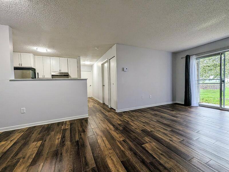 Apartment for rent at 408 E 15th St, Pella, IA 50219