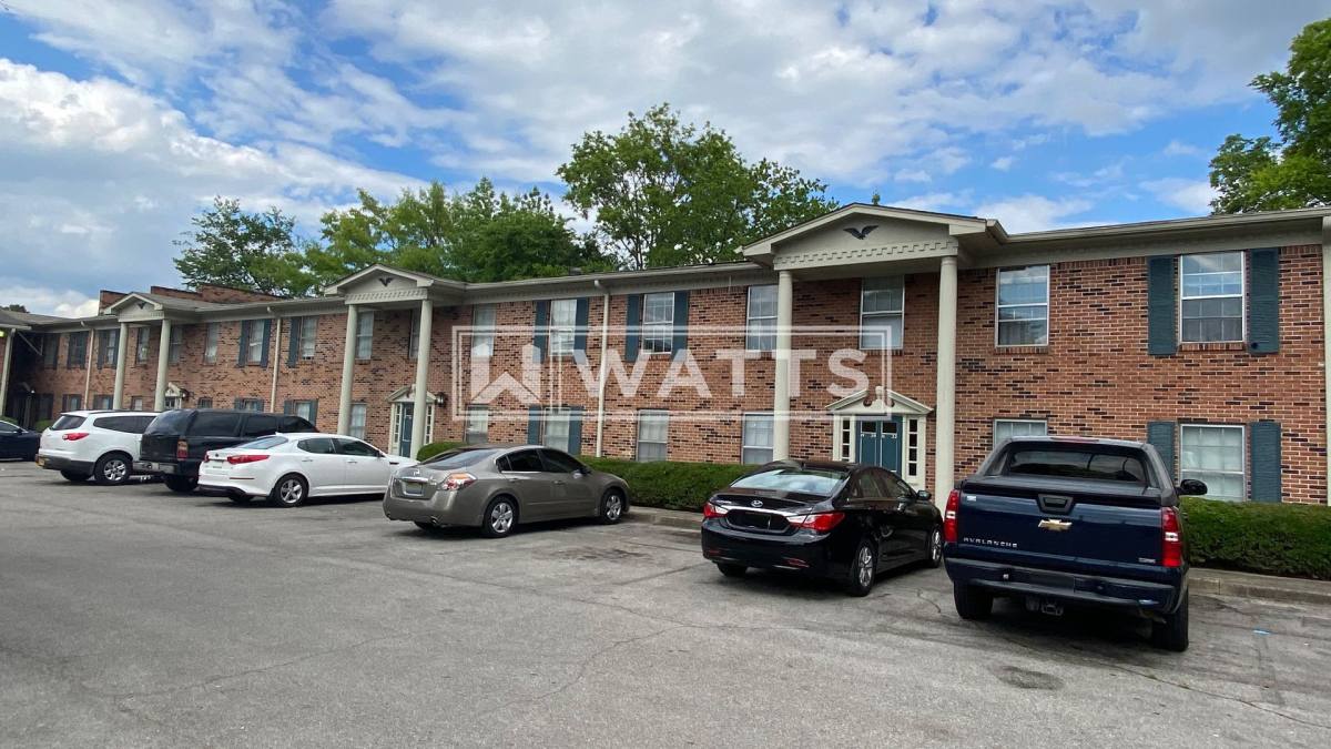 Apartment for rent at 8917 Roebuck Blvd, Birmingham, AL 35206