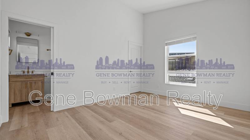 Apartment for rent at 2411 Fleetwood St, San Diego, CA 92111