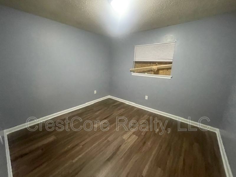 Apartment for rent at 5492 Apple Blossom Dr, Memphis, TN 38115