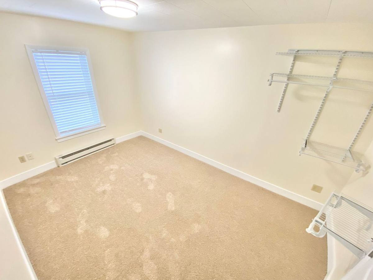 Apartment for rent at 15-17 N Champlain St, Burlington, VT 05401