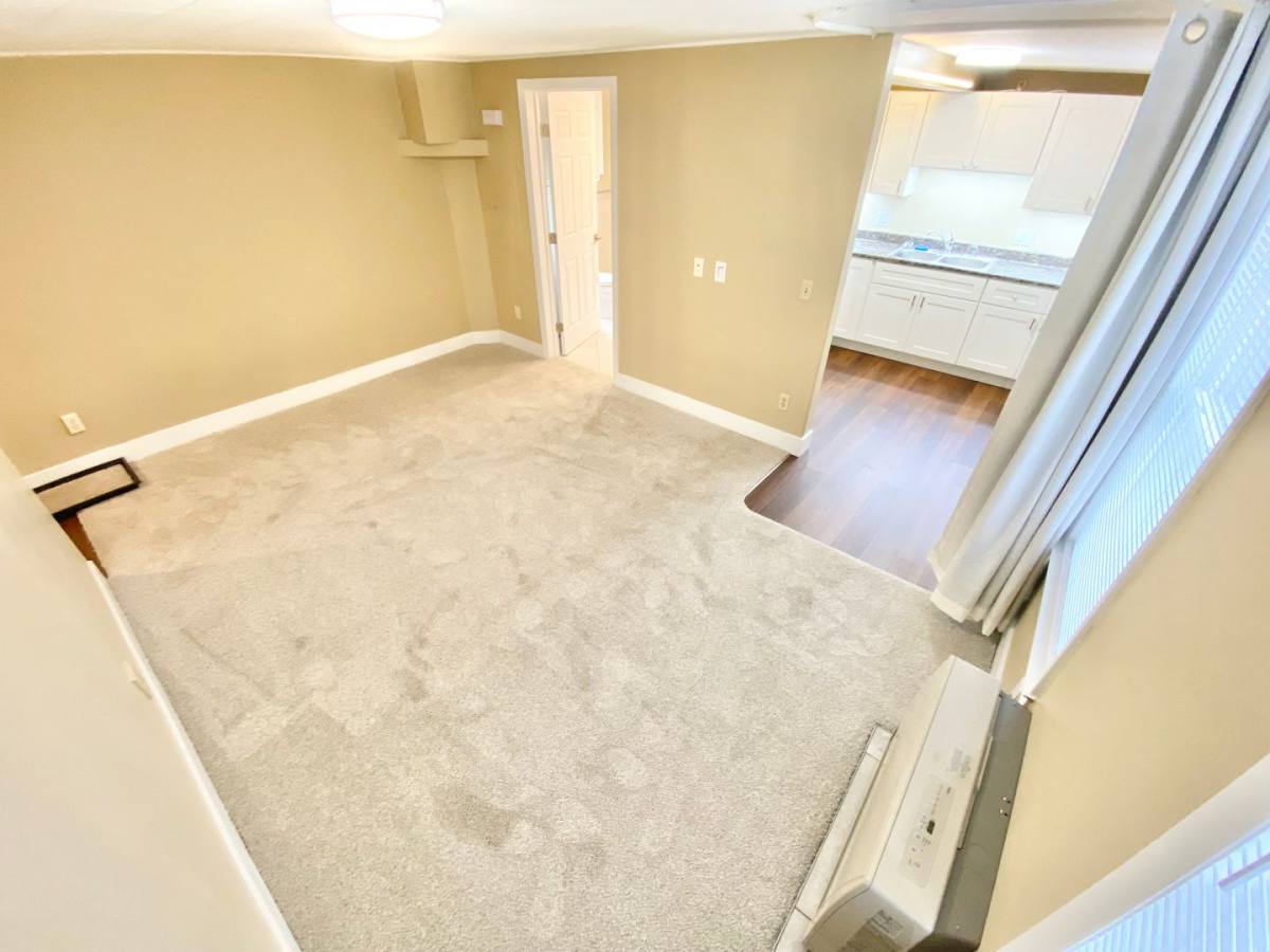 Apartment for rent at 15-17 N Champlain St, Burlington, VT 05401