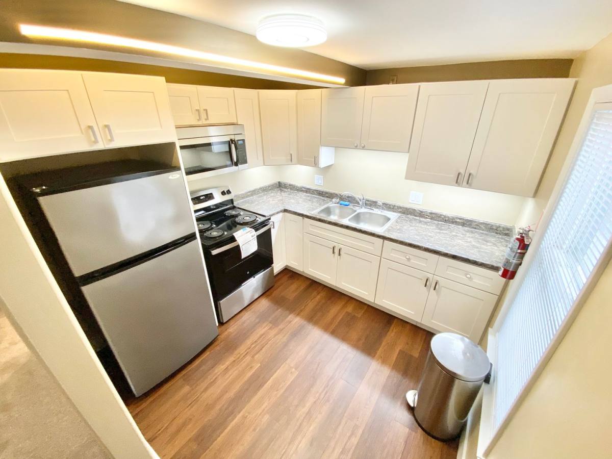 Apartment for rent at 15-17 N Champlain St, Burlington, VT 05401
