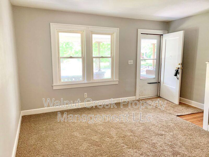 House for rent at 1911 E 34th St, Lorain, OH 44055