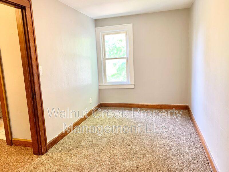 House for rent at 1911 E 34th St, Lorain, OH 44055