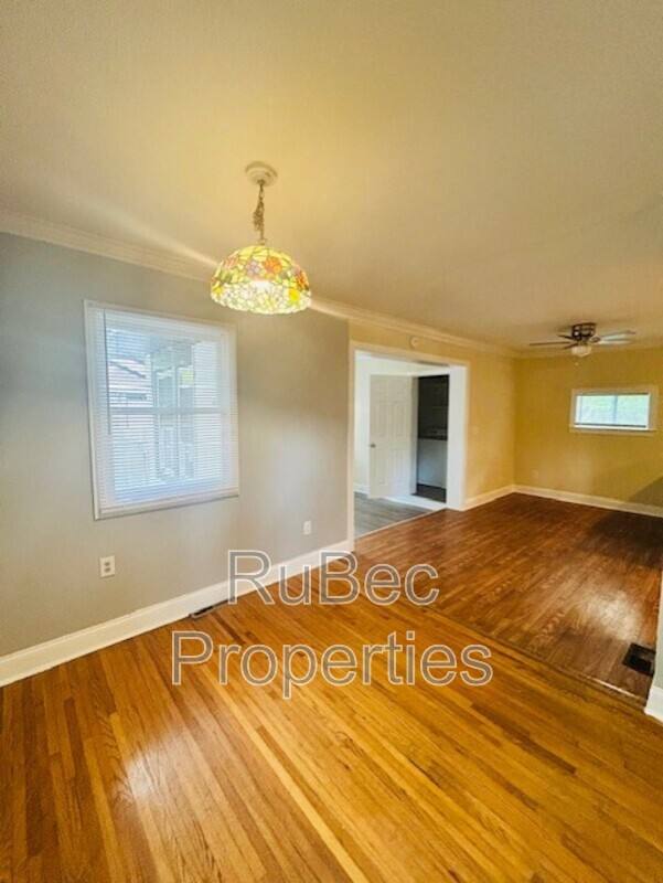 House for rent at 638 Vanderbrooke Rd, Charlotte, NC 28215