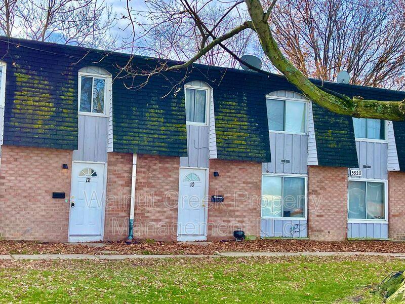 Apartment for rent at 5520 Beavercrest Dr #12, Lorain, OH 44053