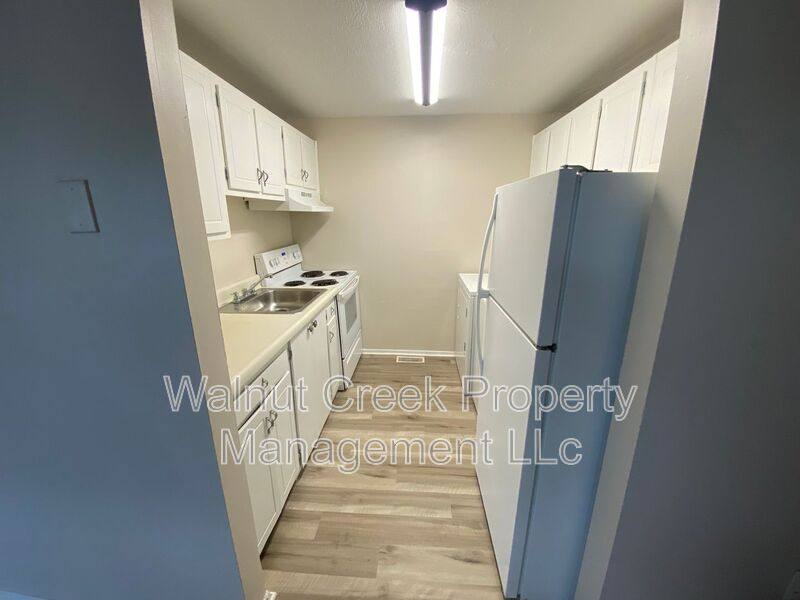 Apartment for rent at 5520 Beavercrest Dr #12, Lorain, OH 44053