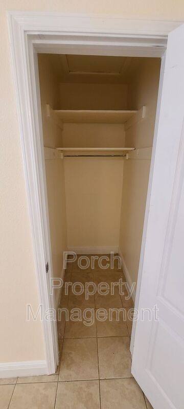 Apartment for rent at 1 Ellis Dr #B, Pensacola, FL 32507