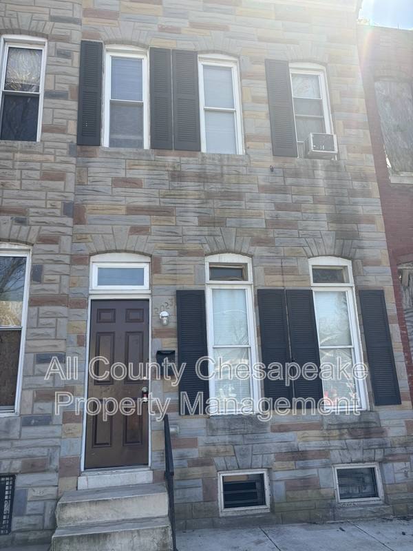 Townhouse for rent at 2023 W Lanvale, Baltimore, MD 21217