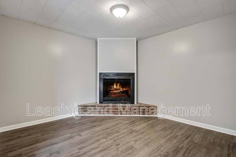 House for rent at 1978 Holliday St, Charleston, SC 29414