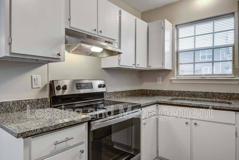 House for rent at 1978 Holliday St, Charleston, SC 29414