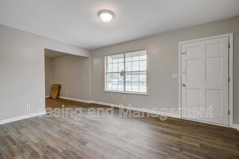 House for rent at 1978 Holliday St, Charleston, SC 29414