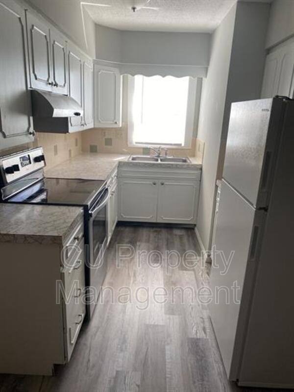 Apartment for rent at 705 Hollycrest Dr #4, Champaign, IL 61821