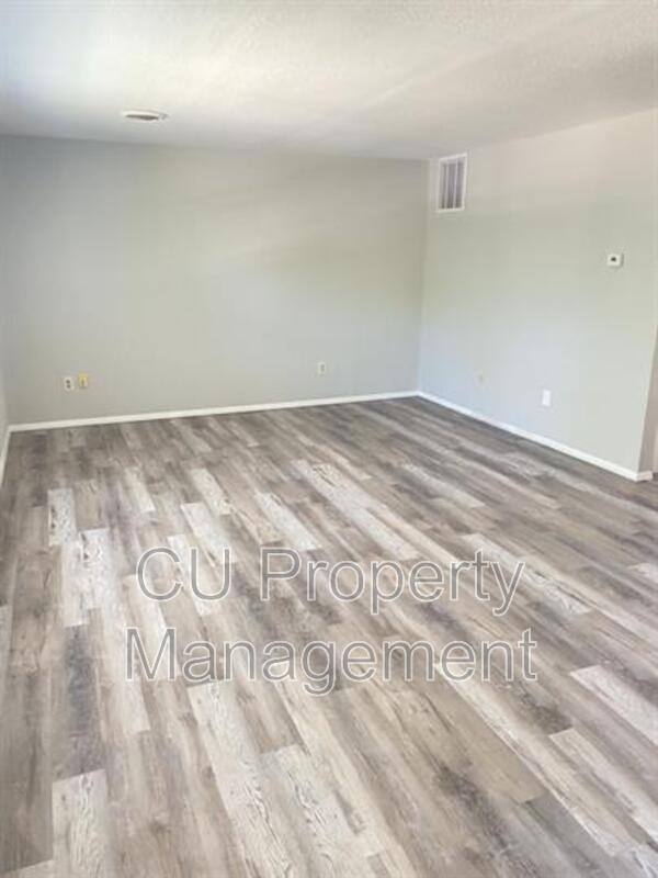Apartment for rent at 705 Hollycrest Dr #4, Champaign, IL 61821