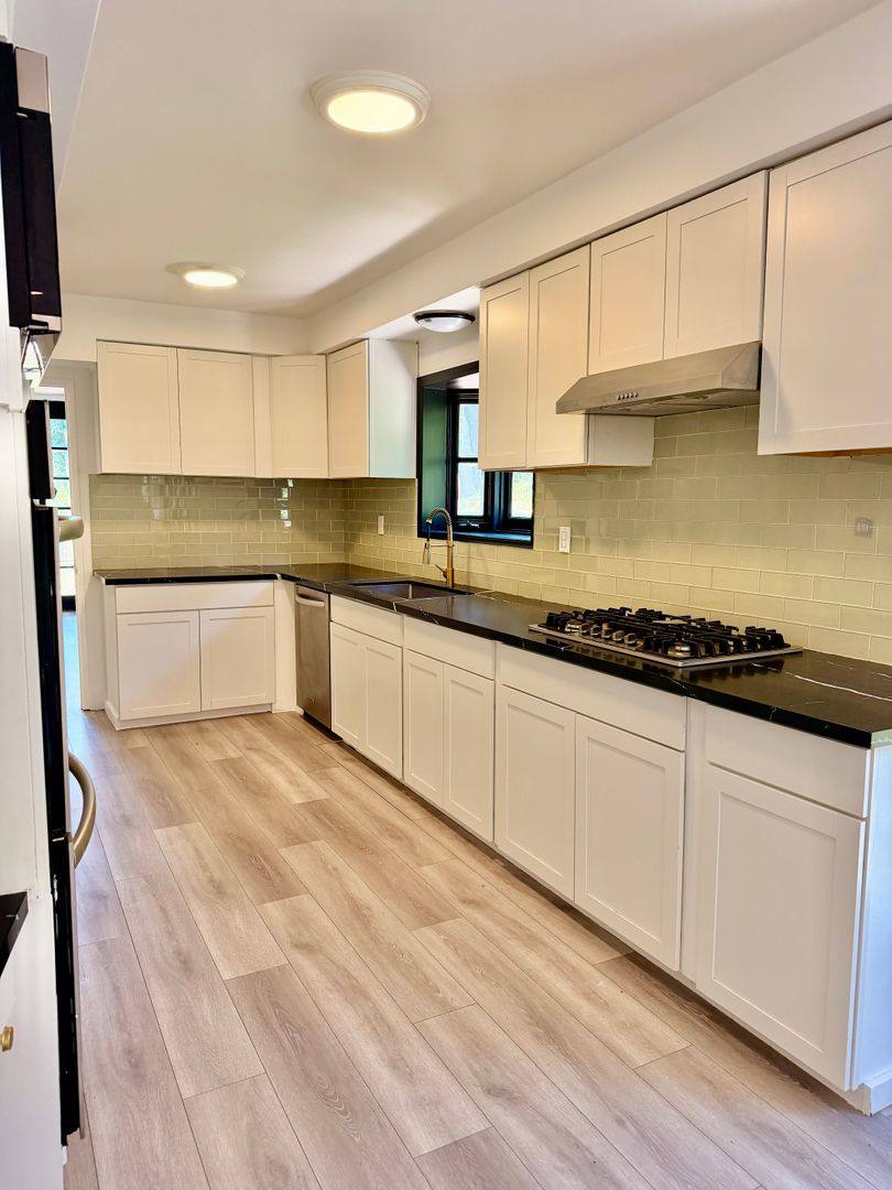 House for rent at 3770 Ballina Canyon Rd, Encino, CA 91436