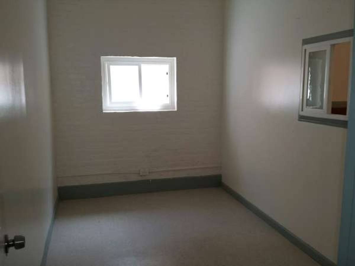 Apartment for rent at 1023 Maunakea St, Honolulu, HI 96817