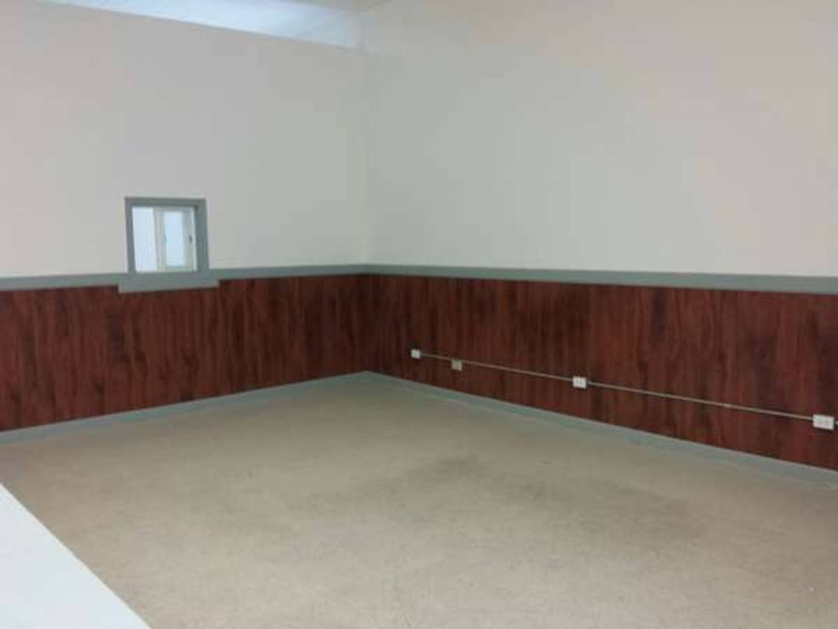 Apartment for rent at 1023 Maunakea St, Honolulu, HI 96817