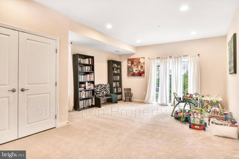 Townhouse for rent at 7905 Trailview Crossing, Glen Burnie, MD 21060
