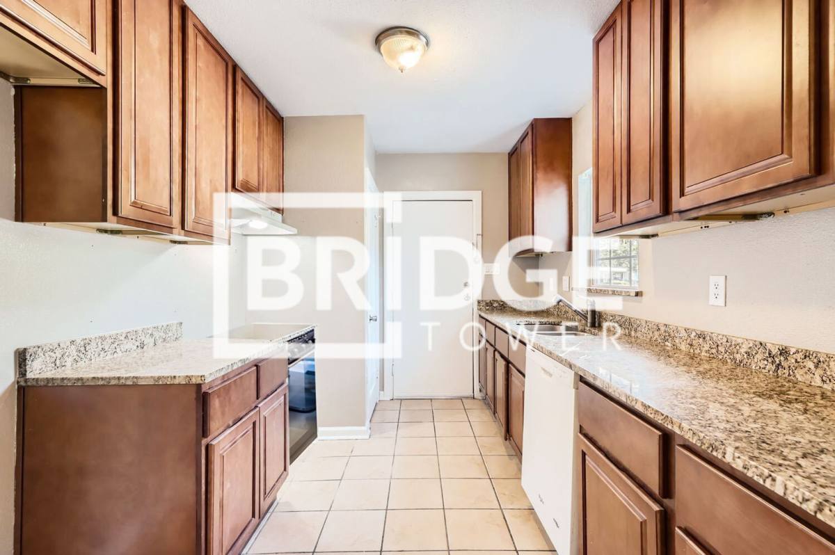 House for rent at 224 E Boyd St, Bonham, TX 75418