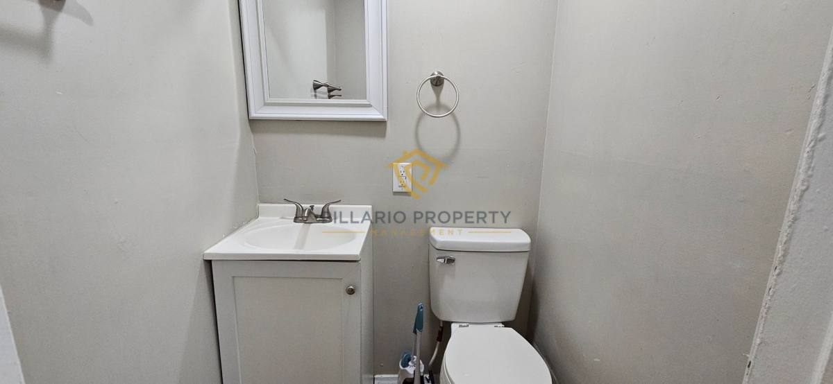 Apartment for rent at 933-935 N Dearborn St, Indianapolis, IN 46201