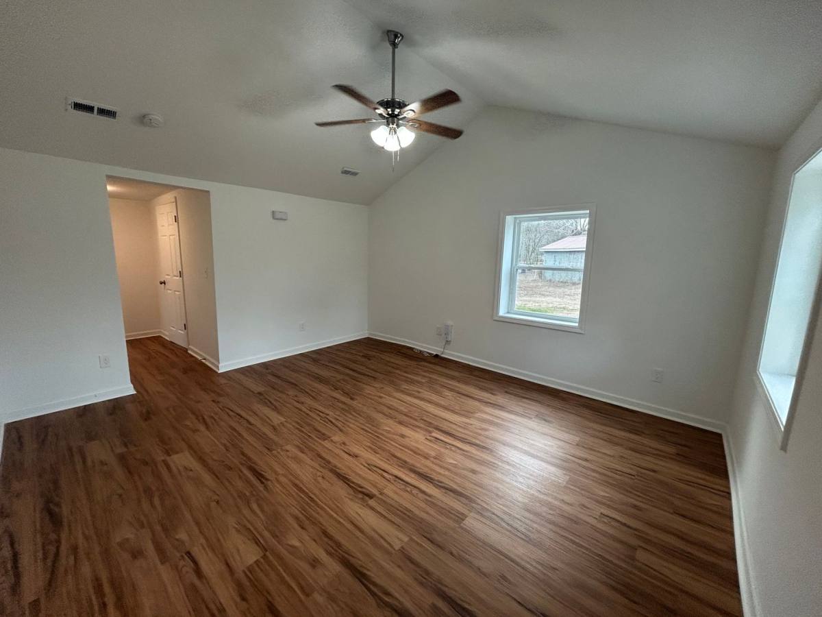 House for rent at 614 Maple Rd, New Hope, AL 35760