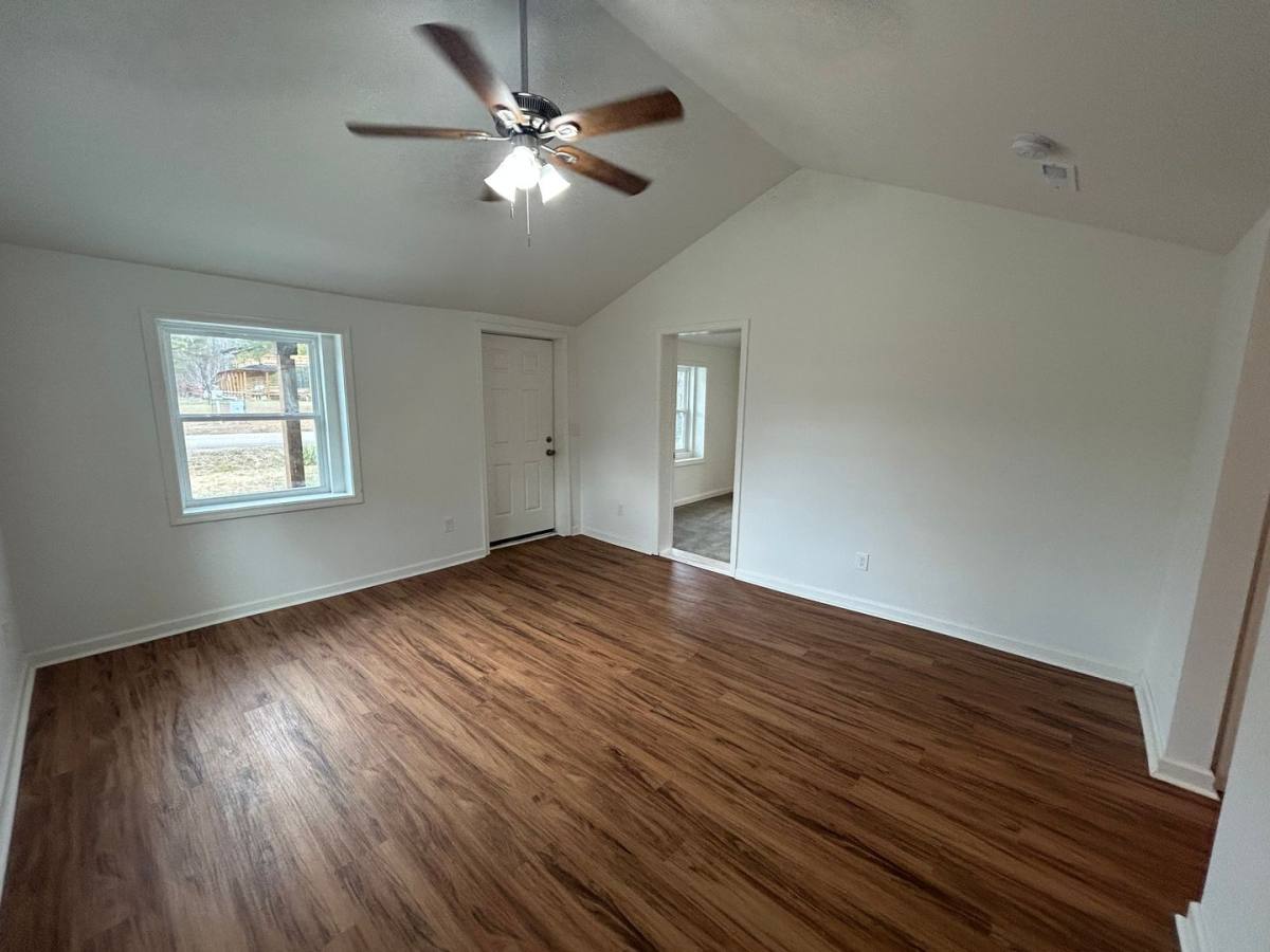 House for rent at 614 Maple Rd, New Hope, AL 35760