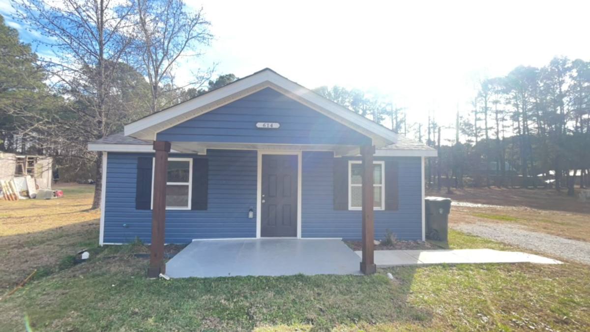 House for rent at 614 Maple Rd, New Hope, AL 35760