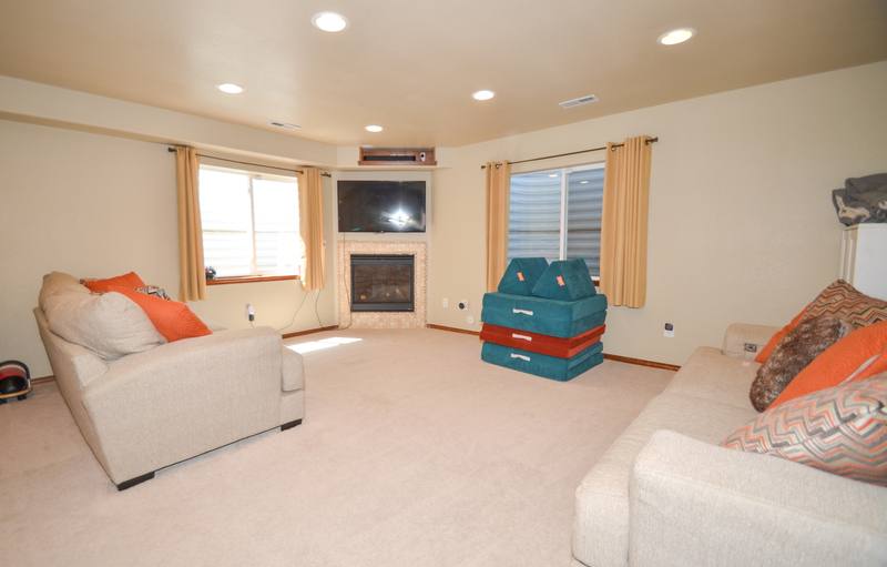 House for rent at 7012 Hillock Dr, Colorado Springs, CO 80922