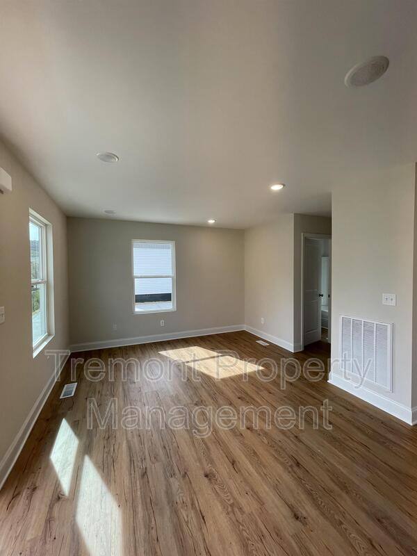 House for rent at 1703 S Lyerly St Adu, Chattanooga, TN 37404
