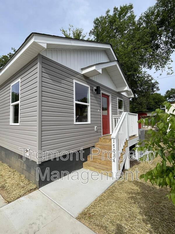 House for rent at 1703 S Lyerly St Adu, Chattanooga, TN 37404