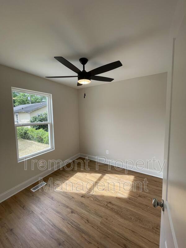 House for rent at 1703 S Lyerly St Adu, Chattanooga, TN 37404