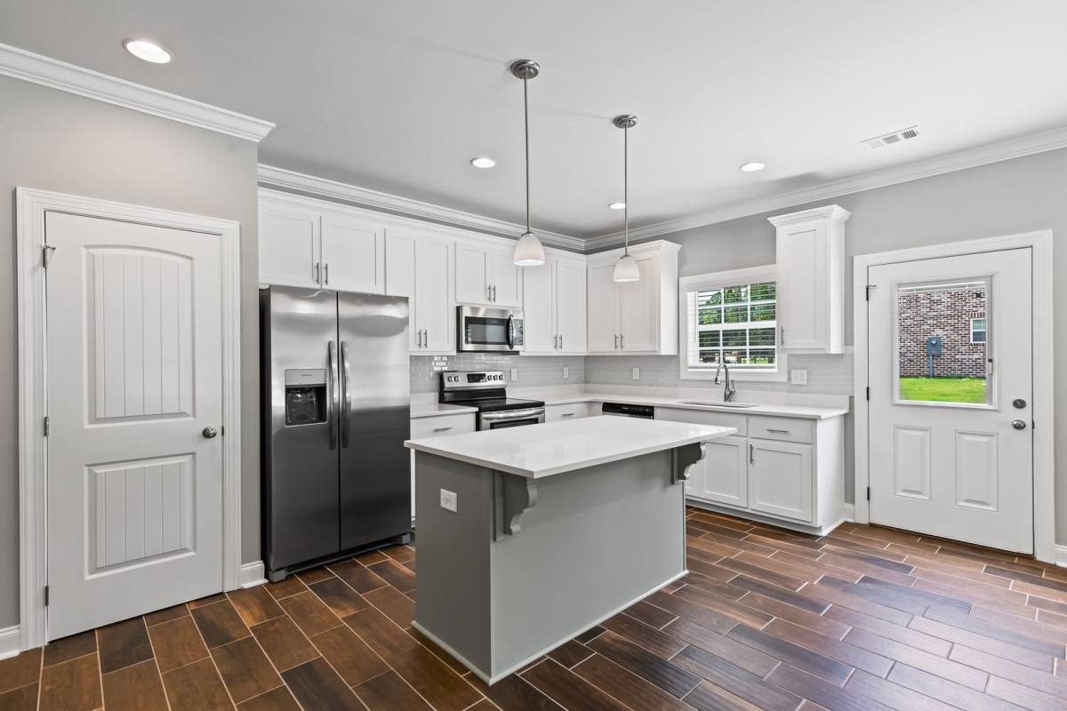 Townhouse for rent at 816 818 Shell Toomer Parkway, Auburn, AL 36830