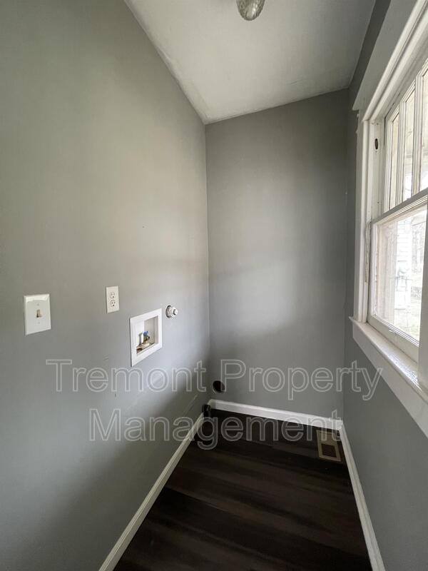House for rent at 1818 Dodds Ave, Chattanooga, TN 37404