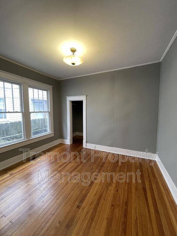 House for rent at 1818 Dodds Ave, Chattanooga, TN 37404
