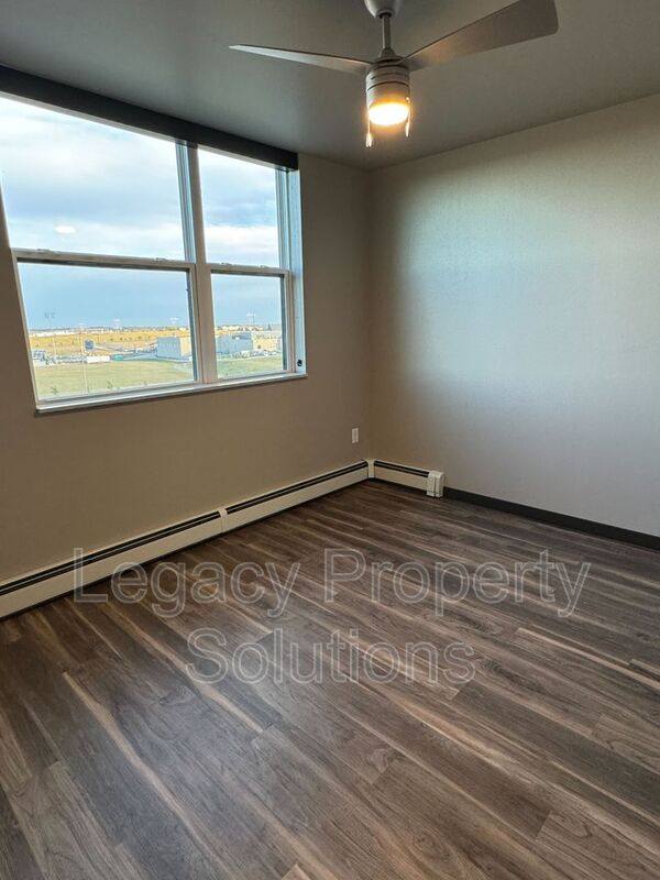 Apartment for rent at 220 E Greenfield Lane #B-204, Bismarck, ND 58503